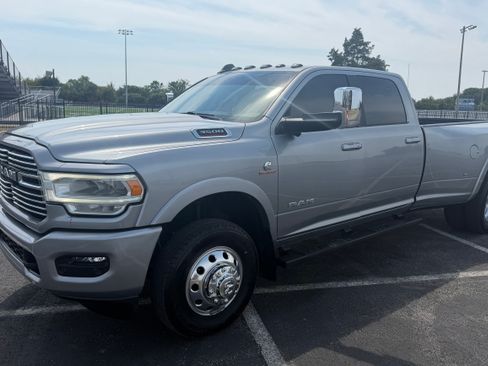 Used 2021 RAM 3500 4x4 Crew Cab Laramie DRW image 1