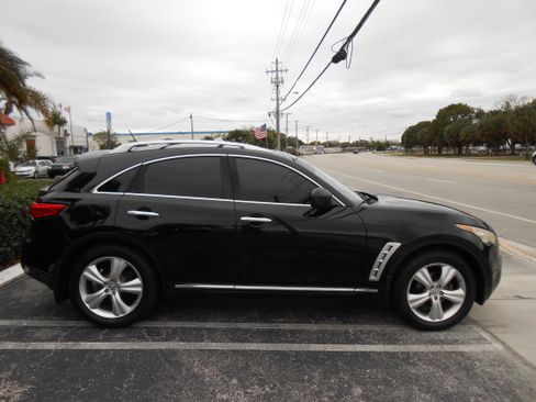 Used 2010 INFINITI FX35 image 6