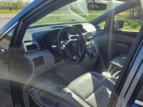 Used 2013 Honda Odyssey Touring image 12