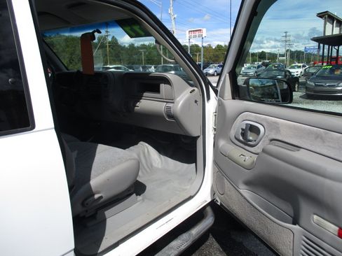 Used 1998 GMC Sierra 2500 Classic SL image 22
