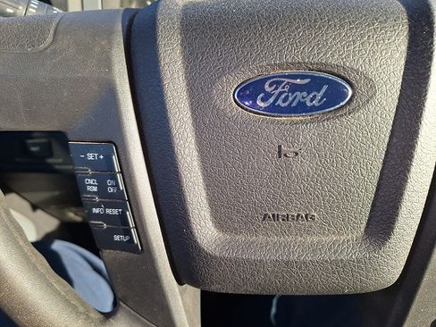 Used 2014 Ford F150 image 11