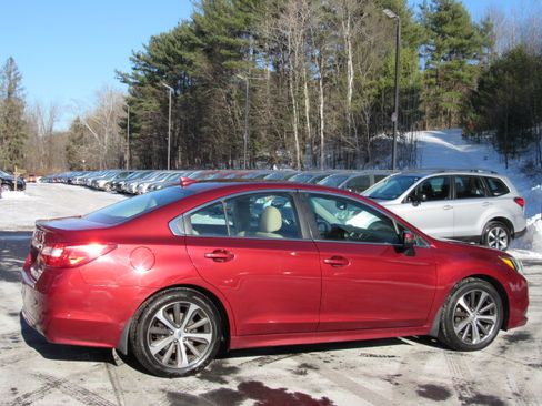 Used 2016 Subaru Legacy 2.5i Limited image 12