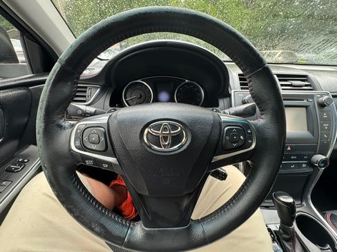 Used 2017 Toyota Camry SE Sedan FWD image 27