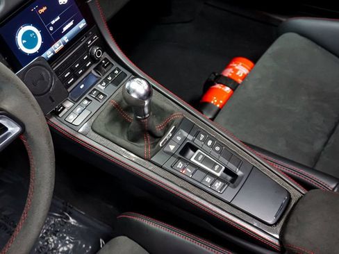 Used 2022 Porsche 718 Boxster Spyder RWD image 68