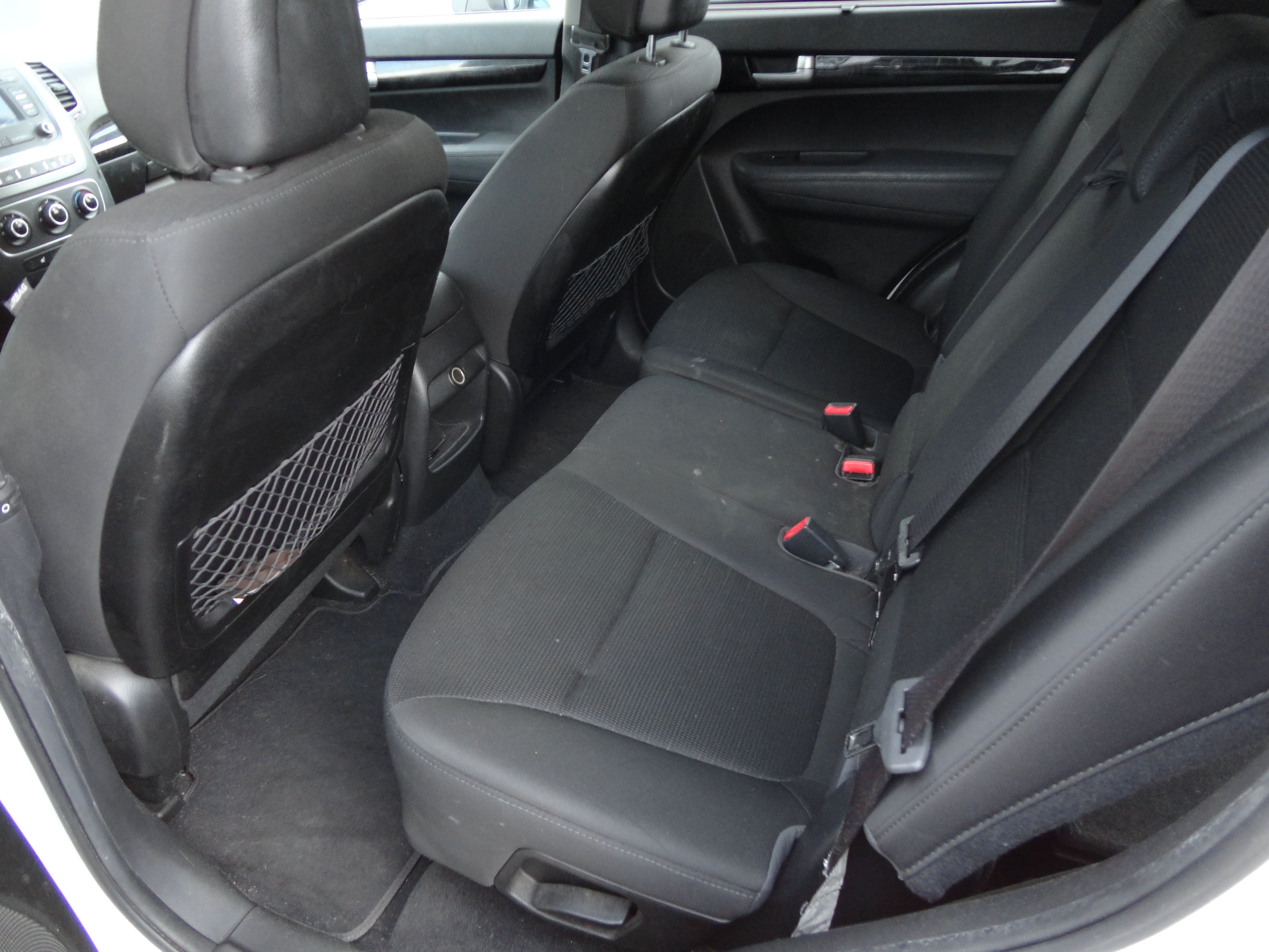 Used 2007 Kia Sedona EX FWD image 8