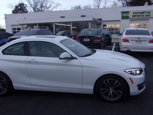 Used 2019 BMW 230i image 4