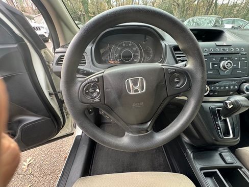 Used 2015 Honda CR-V LX image 9