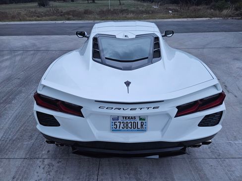 Used 2025 Chevrolet Corvette w/1LT image 26