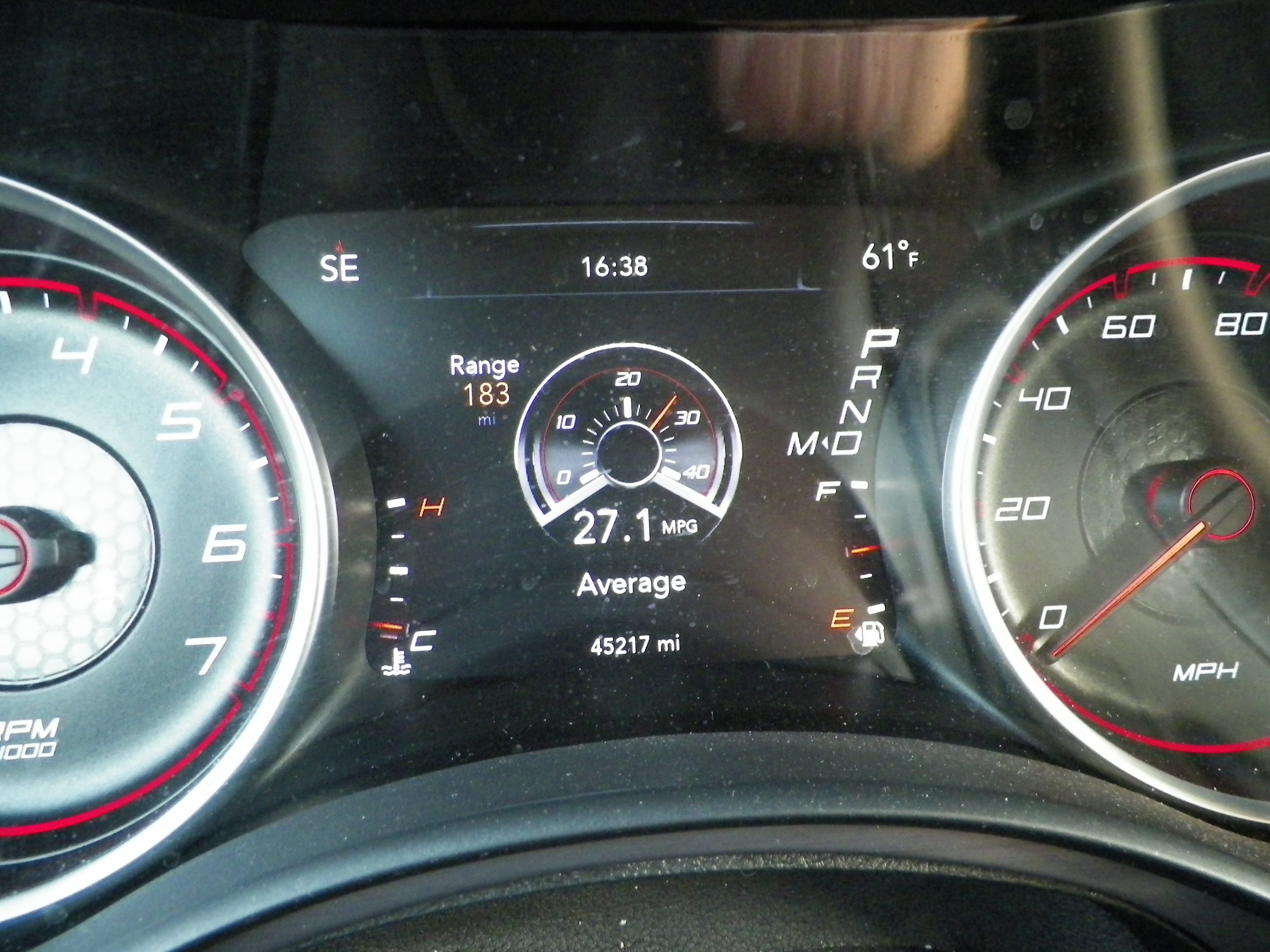 Used 2016 Dodge Charger SE RWD image 11