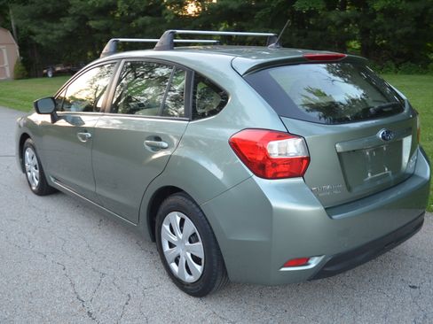 Used 2016 Subaru Impreza 2.0i Hatchback AWD/4WD image 3