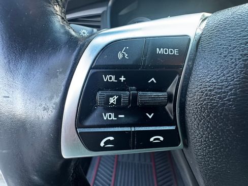 Used 2019 Hyundai Sonata UNAVAIL FWD image 9
