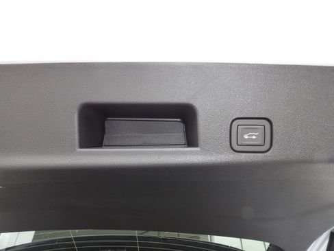 New 2026 Chevrolet Traverse Z71 image 42