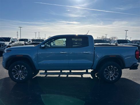 New 2026 GMC Canyon Denali image 5