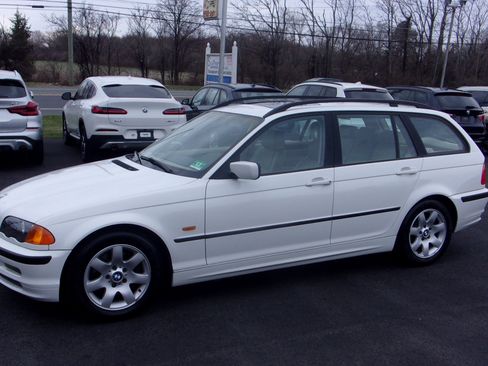 Used 2000 BMW 323i image 3