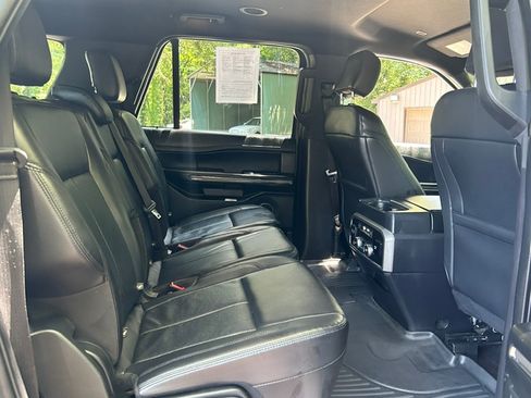 Used 2020 Ford Expedition Max 2WD XLT image 26