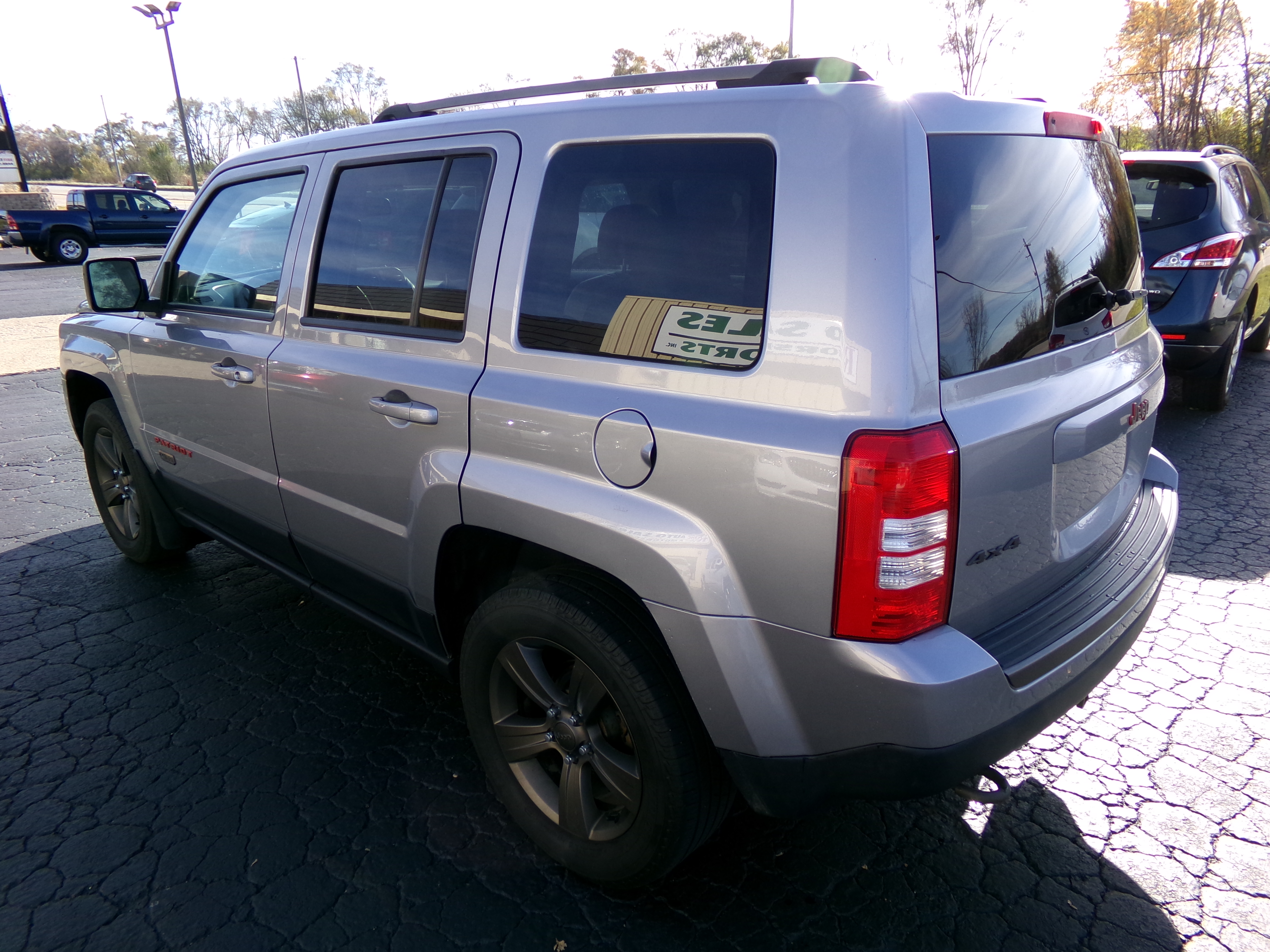 Used 2016 Jeep Patriot 75th Anniversary AWD/4WD image 3