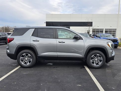 New 2026 GMC Terrain Elevation image 9