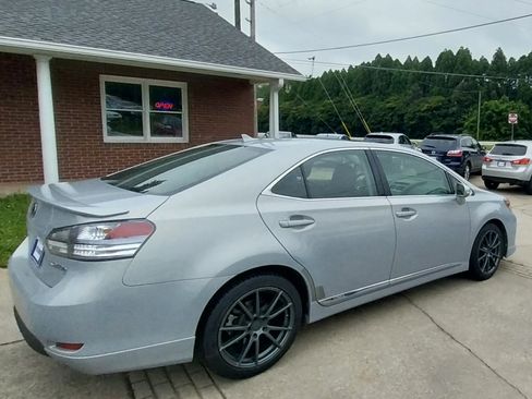 Used 2010 Lexus HS 250h image 9