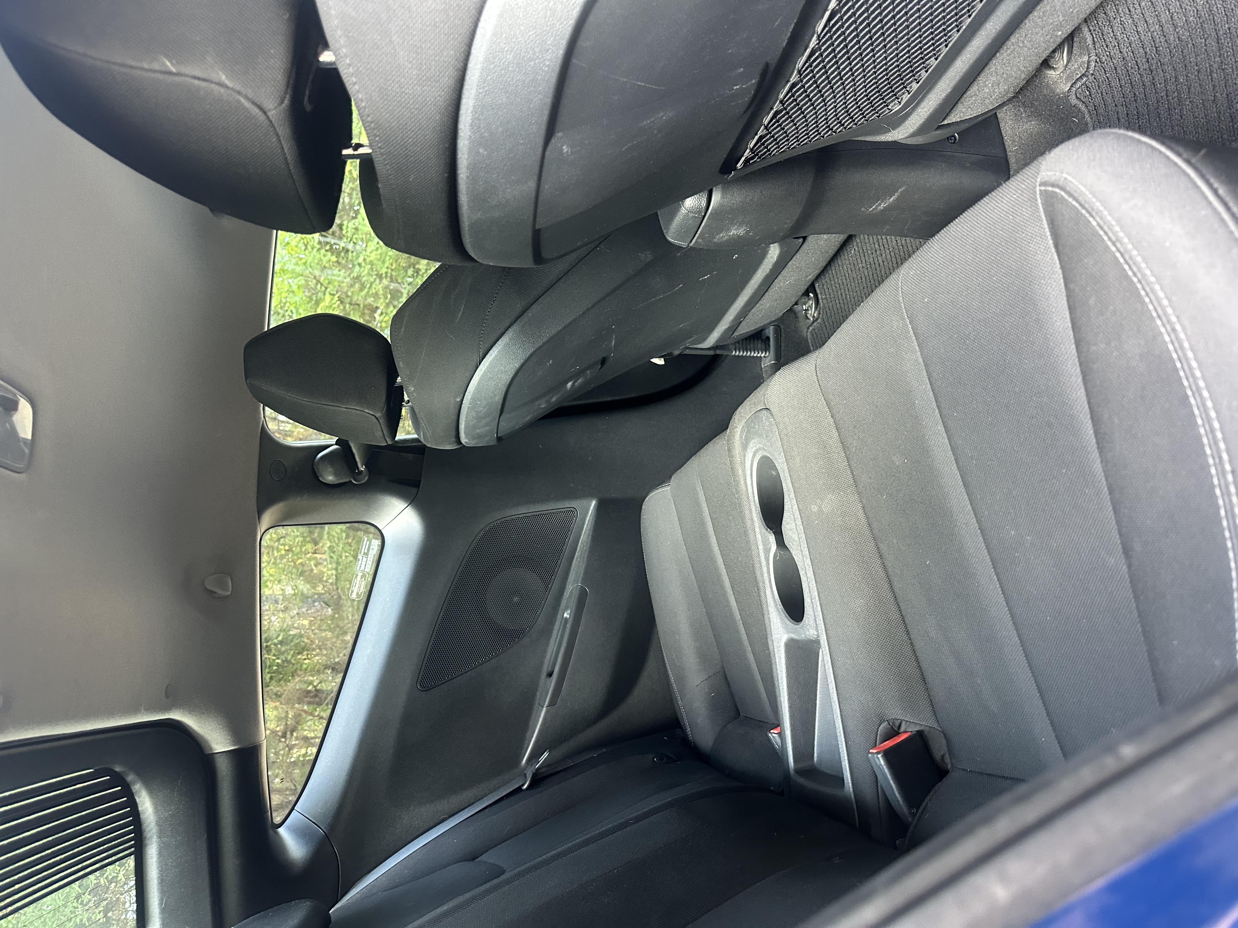 Used 2017 Hyundai Veloster FWD image 17