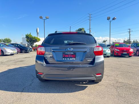 Used 2012 Subaru Impreza 2.0i Premium image 6