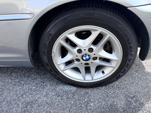Used 2004 BMW 325Ci RWD image 11