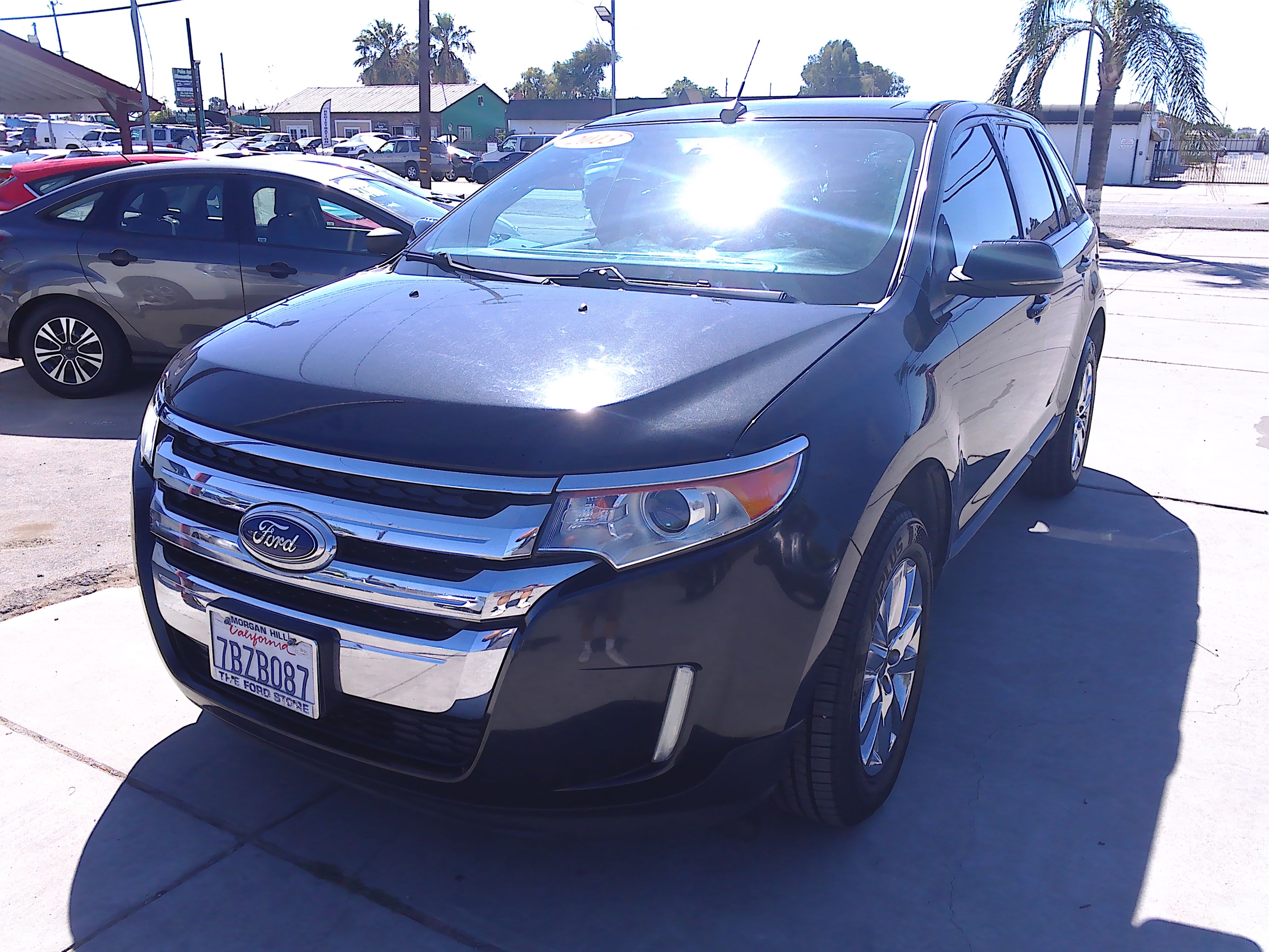 Used 2013 Ford Edge SEL FWD image 2