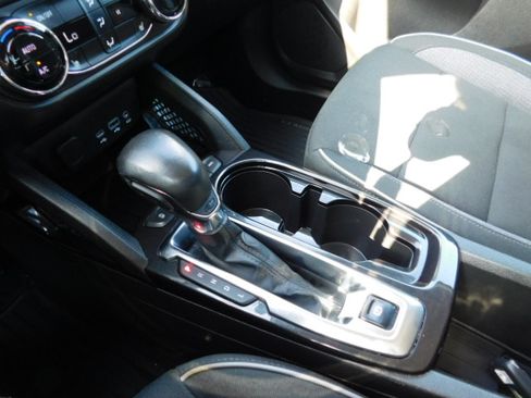 Used 2023 Chevrolet TrailBlazer LT image 22