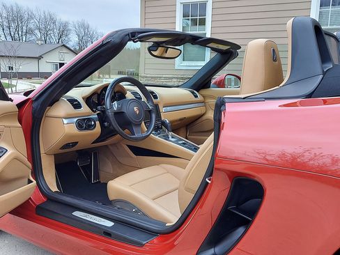 Used 2014 Porsche Boxster image 63