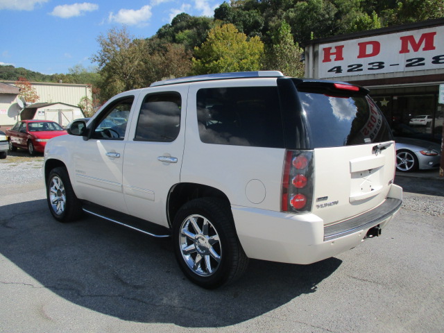 Used 2012 GMC Yukon AWD Denali image 8