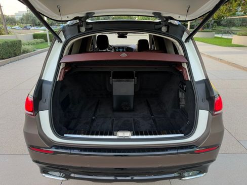 Used 2022 Mercedes-Benz Maybach GLS 600 4MATIC image 17