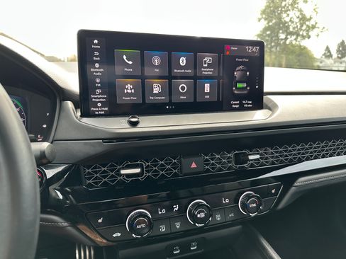 Used 2024 Honda Accord Hybrid Sport-L image 13