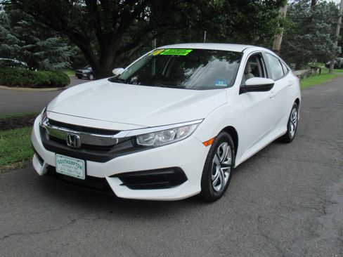 Used 2018 Honda Civic LX Sedan image 2