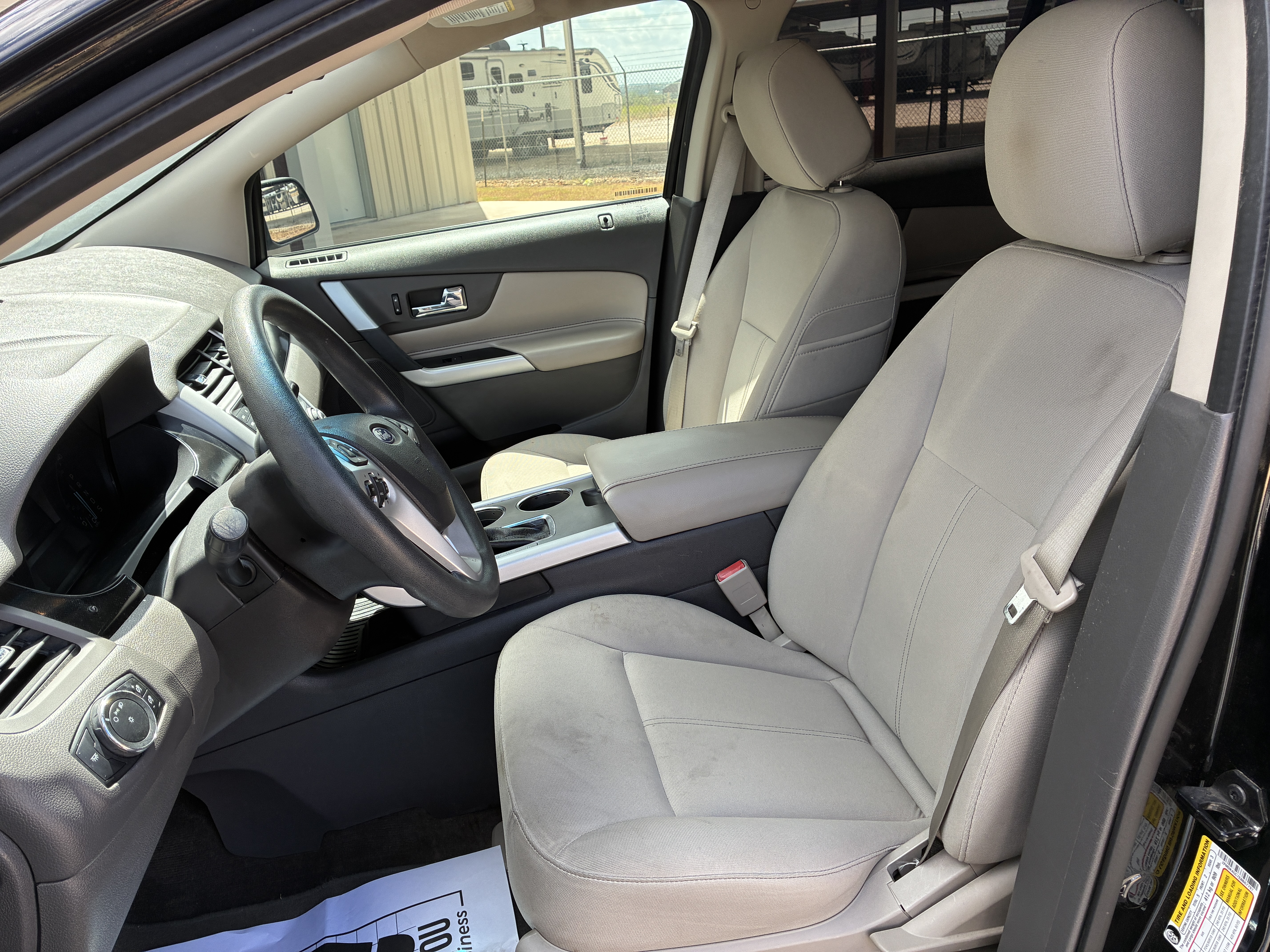 Used 2014 Ford Edge AWD SE image 9