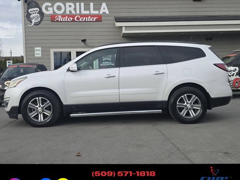 Used 2016 Chevrolet Traverse LT image 4