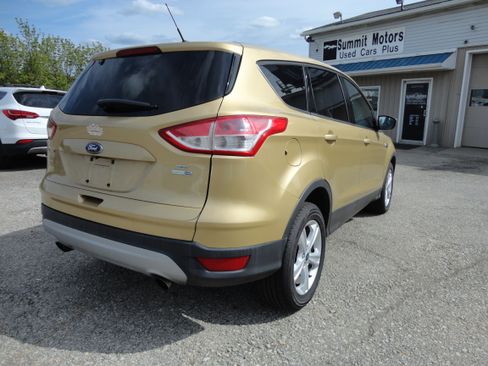 Used 2014 Ford Escape 4WD SE image 6