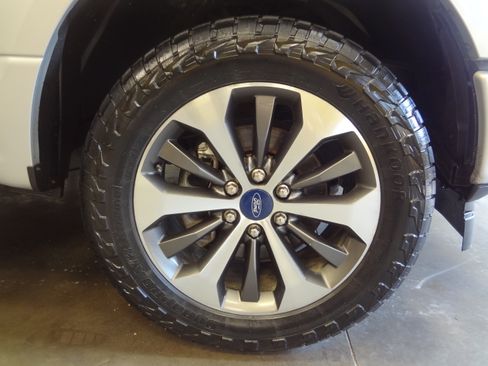 Used 2019 Ford F150 STX image 14