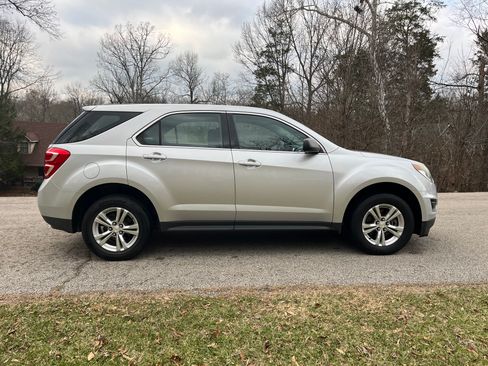 Used 2016 Chevrolet Equinox LS image 22