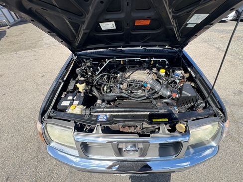 Used 2000 Nissan Frontier image 25