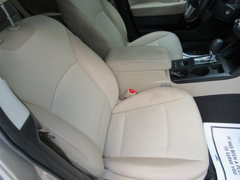 Used 2015 Subaru Outback 2.5i Premium AWD/4WD image 17