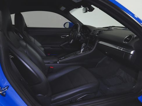 Used 2022 Porsche 718 Cayman S image 80
