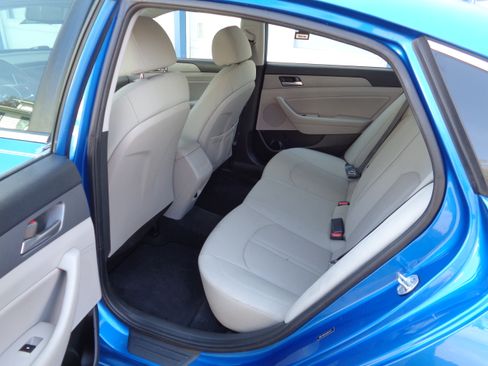 Used 2018 Hyundai Sonata image 5