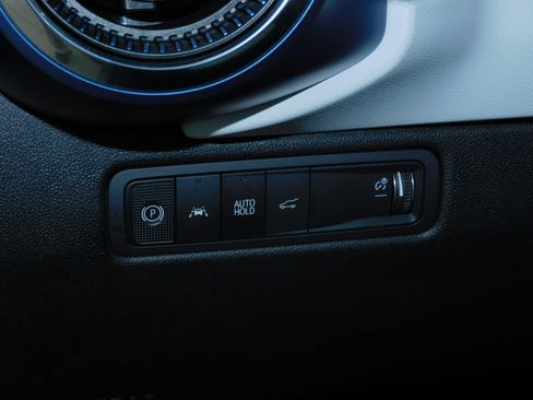 Used 2025 Chevrolet Equinox EV LT image 22