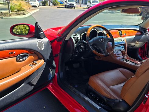 Used 2005 Lexus SC 430 image 31