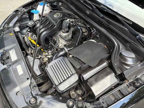 Used 2014 Volkswagen Jetta S image 25