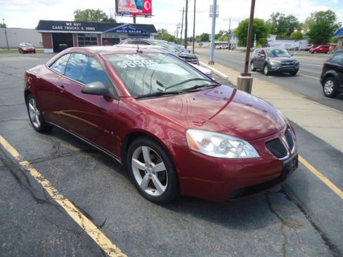 Used 2008 Pontiac G6 GT Convertible FWD image 6