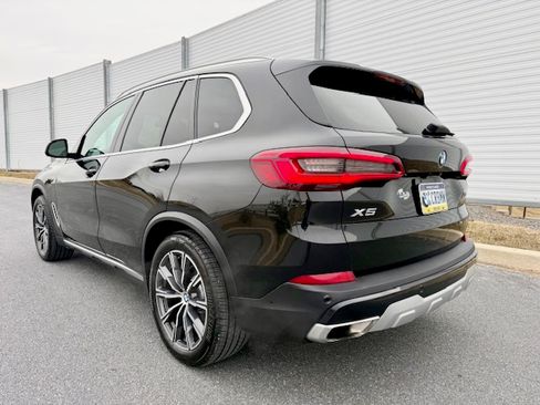 Used 2019 BMW X5 xDrive40i image 3