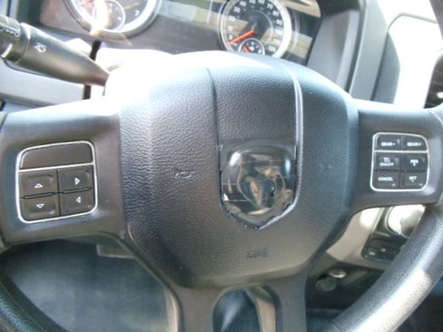 Used 2016 RAM 1500 Tradesman image 20