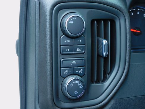 Used 2023 Chevrolet Silverado 1500 W/T image 24