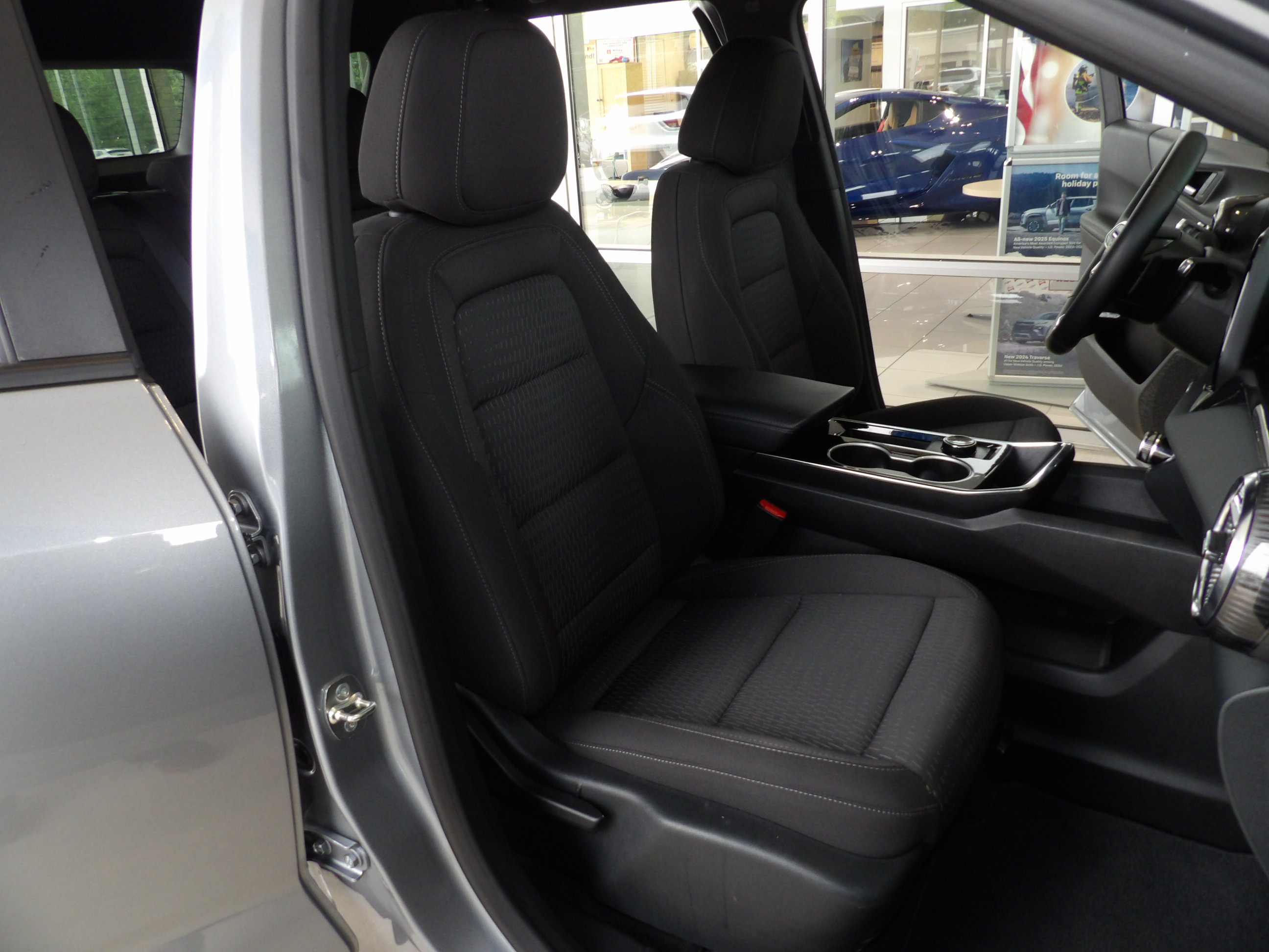 Used 2026 Chevrolet Equinox FWD LT w/ 1LT image 19