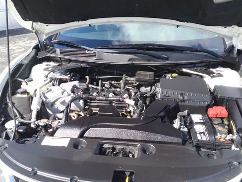 Used 2017 Nissan Altima 2.5 SR image 14